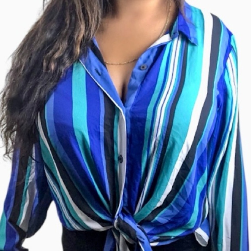 Bold Elements Cut to Curve Women’s Striped Button up shirt blouse size XL